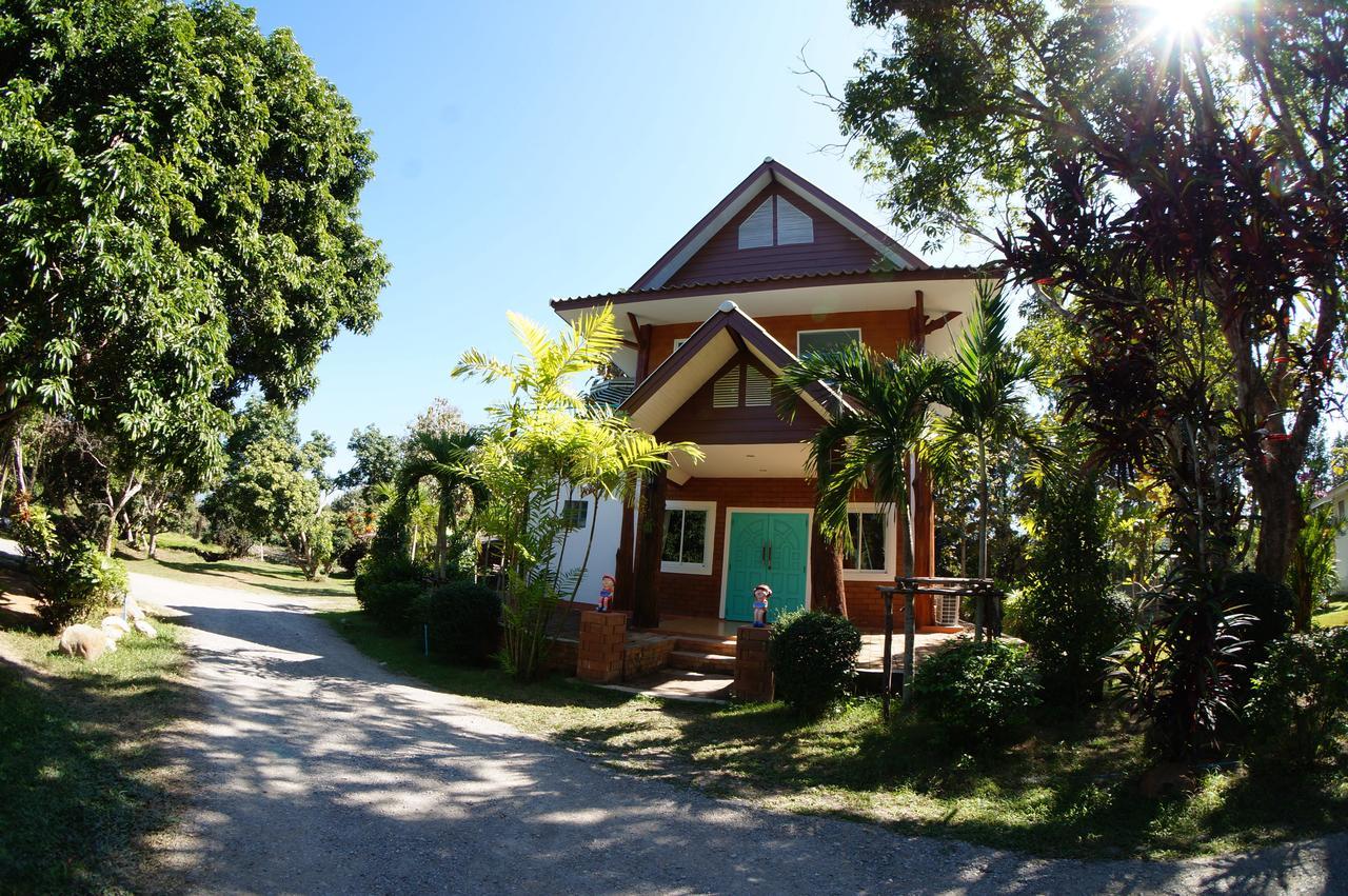 The Teak Resort Chiangdao Chiang Dao Bagian luar foto