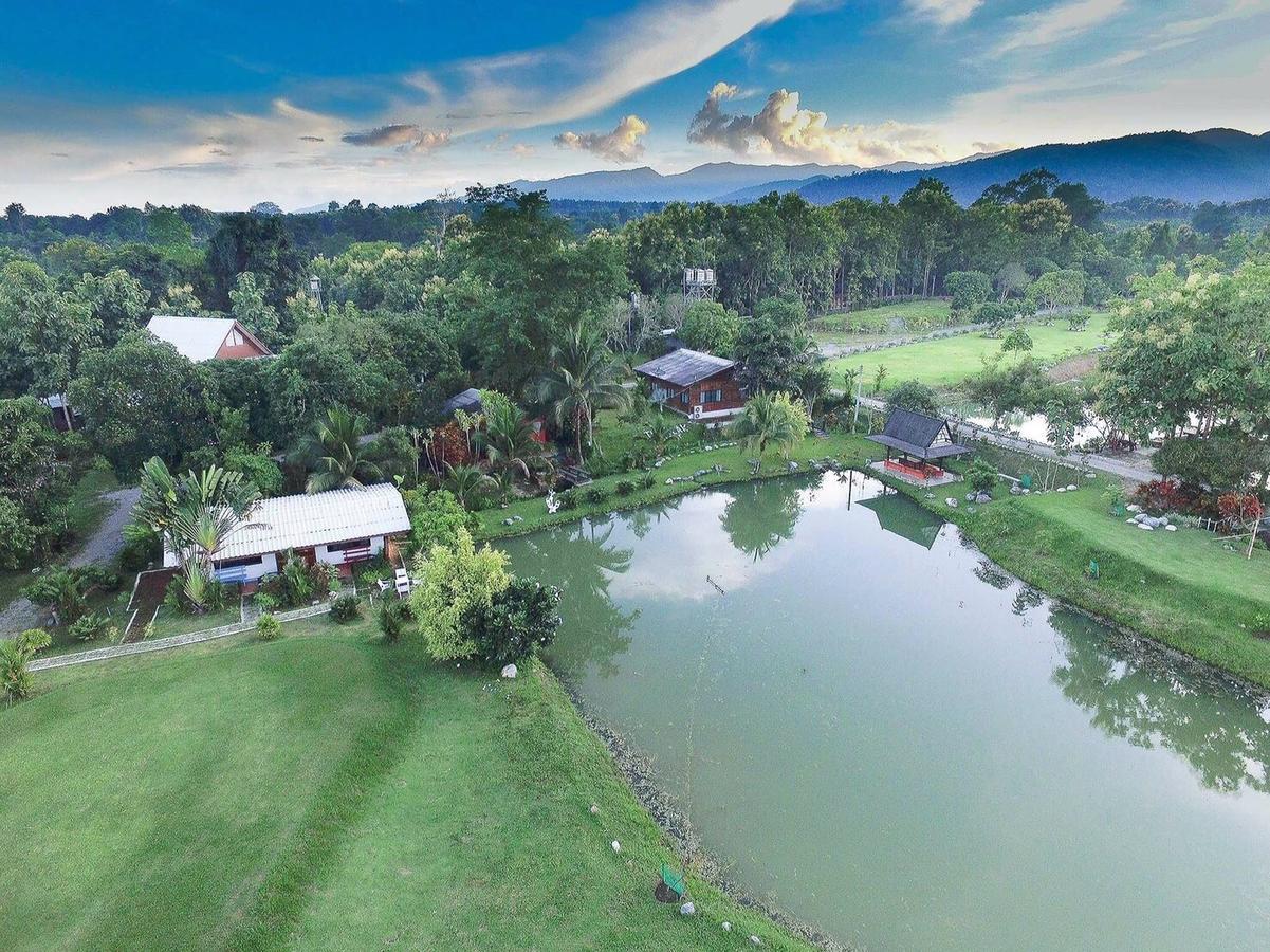 The Teak Resort Chiangdao Chiang Dao Bagian luar foto