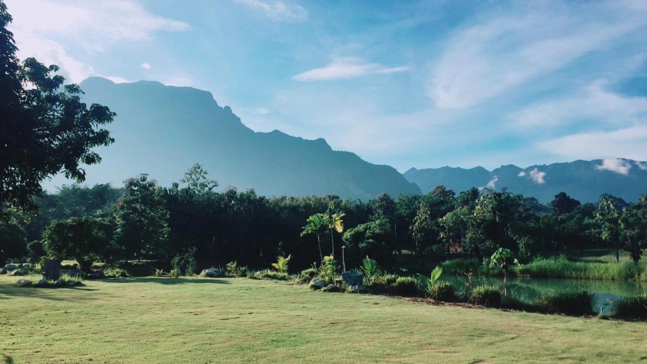 The Teak Resort Chiangdao Chiang Dao Bagian luar foto