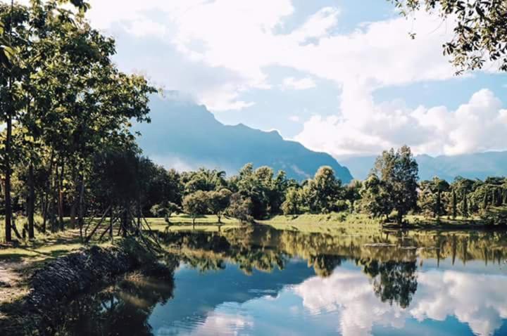 The Teak Resort Chiangdao Chiang Dao Bagian luar foto